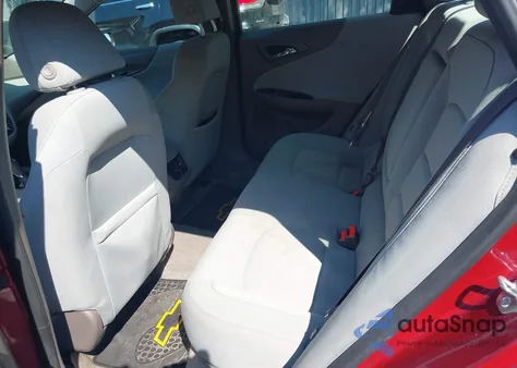 2018 Chevrolet Malibu Lt z USA, uszkodzony, nr VIN 1G1ZD5ST3JF114517